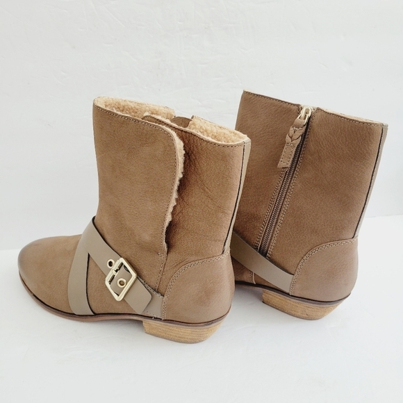 New Softwalk Rayne Brown Soft  Leather Pull On Mid Buckle Bootie, Size 8 - Picture 2 of 7